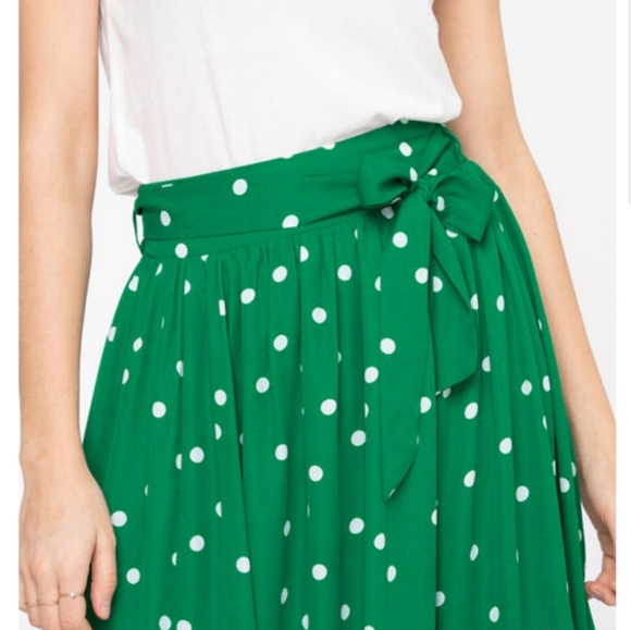 BRAND NEW Polka Dot Midi Skirt - Picture 3 of 3